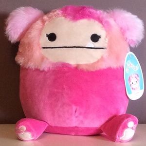 Squishmallow Caparinne Pink Bigfoot 8” NWT